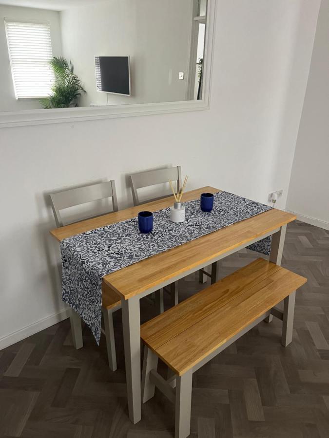 Warwick Town Centre Property 外观 照片